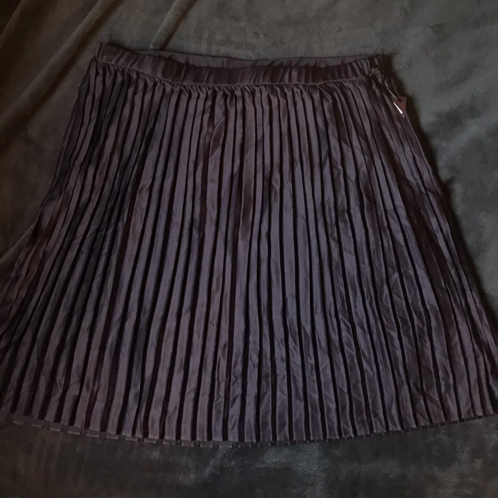 Ava & Viv Pleated Skirt